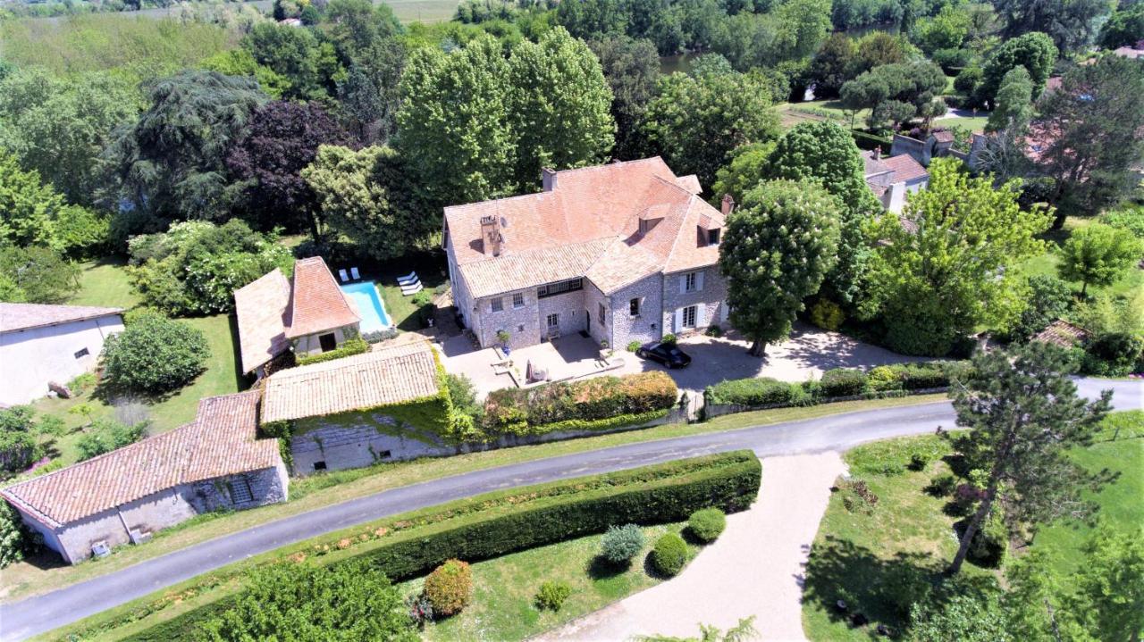 Manoir Du Bois Mignon Bed and Breakfast Le Fleix Εξωτερικό φωτογραφία